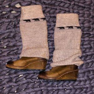 Sorel cable knit boots